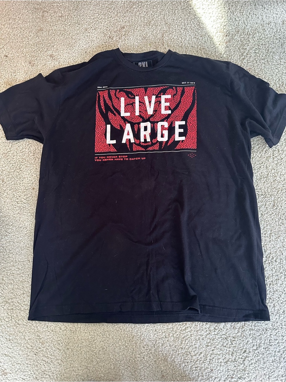 Live Large Graphic Short Sleeve Tee - Black with Red Print